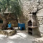 Casa Do Guardado *