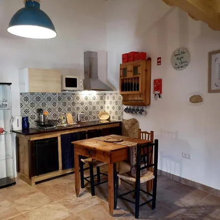 Casa Do Guardado Holiday home Monsanto