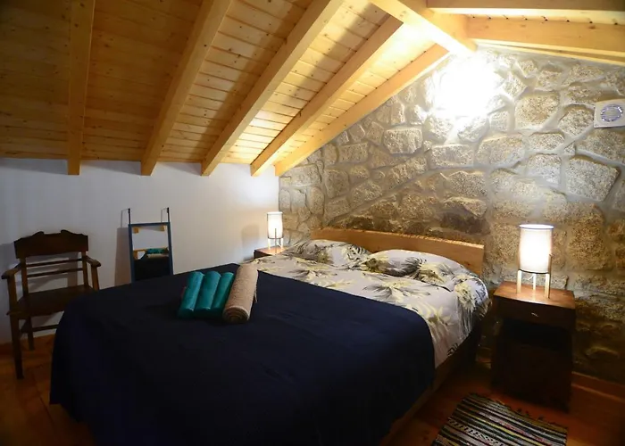 Casa Do Guardado * Monsanto