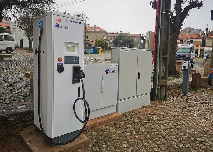 Casa Do Guardado Monsanto